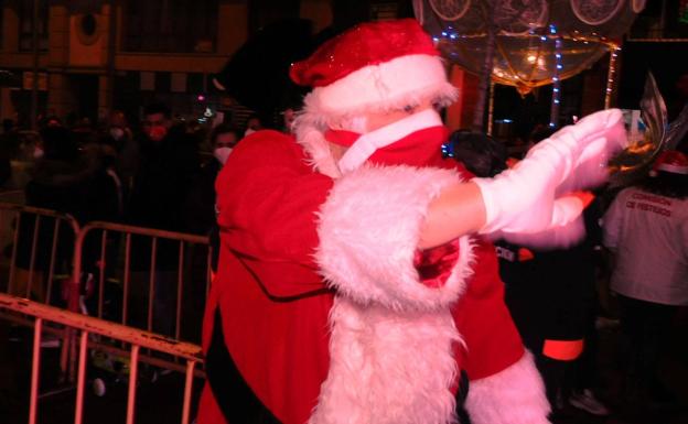 Saludos al llegar al centro cultural La Gota