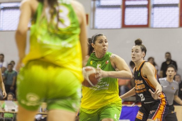 Esther Montenegro, durante la pasada pretemporada. :: J. rey/