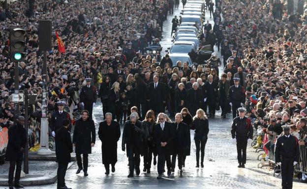 Cortejo fúnebre del cantante Johnny Hallyday en París./Afp
