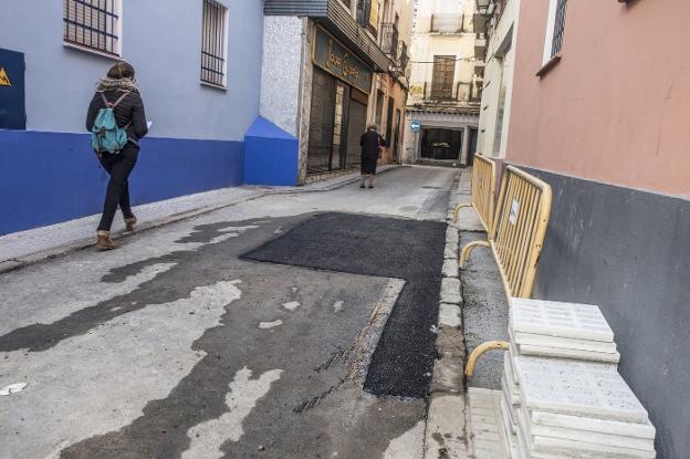La última avería en la calle Arias Montano. :: pakopí/