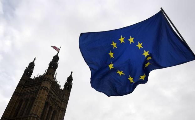 El 'Brexit' podría generar pérdidas de 4.700 millones y 30 millones de pasajeros menos en la UE