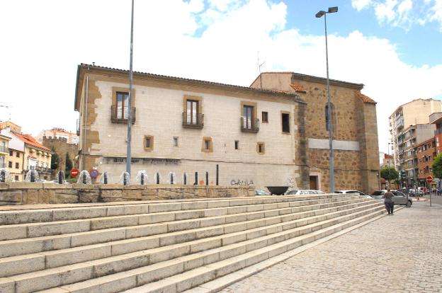 Rehabilitar el antiguo hospital de San Roque en Plasencia Rehabilitar el antiguo hospital de San Roque en Plasencia