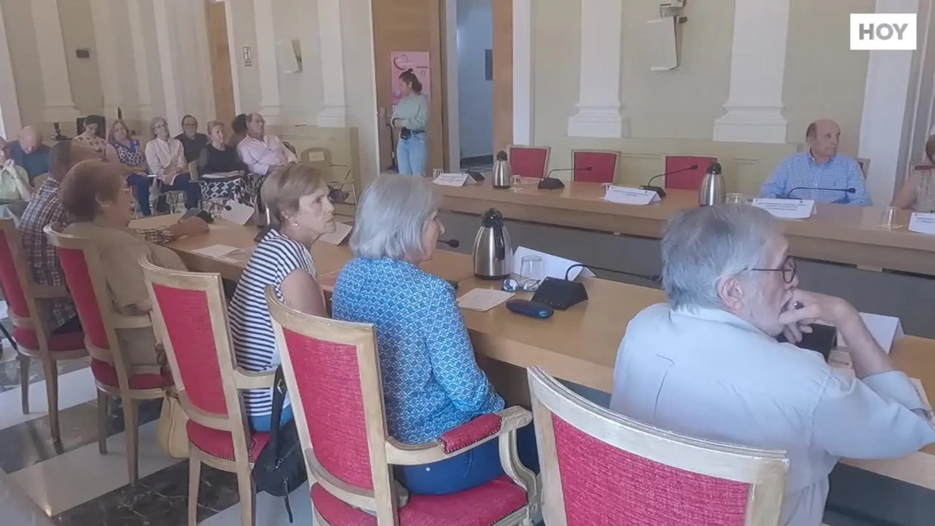 Pleno de las personas mayores en Cáceres Hoy