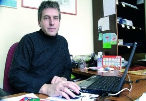 «El abuso de las redes sociales aisla a los jóvenes en sus habitaciones»