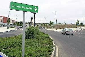 Avenida Luis Ramallo, a la que podría llegar la medida. :: J. M. ROMERO/