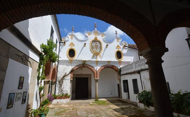 El convento de la Paz celebra el triduo a San Agustín
