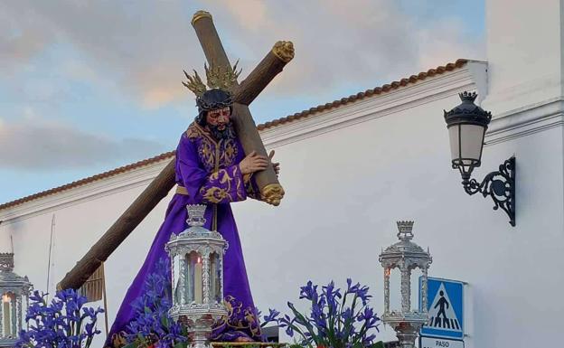 Jesús Nazareno en las calles de Fuente de Cantos /Antonio manuel miranda