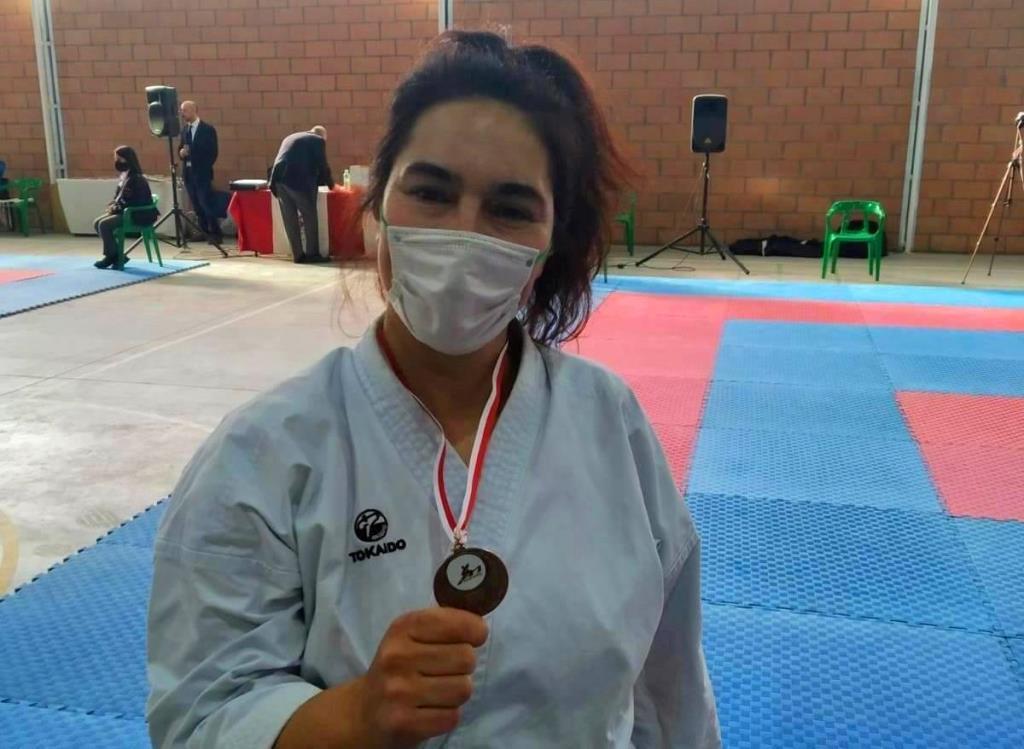 Miriam Calvo, del Club de Karate Jaraíz, bronce en Castilla-La Mancha