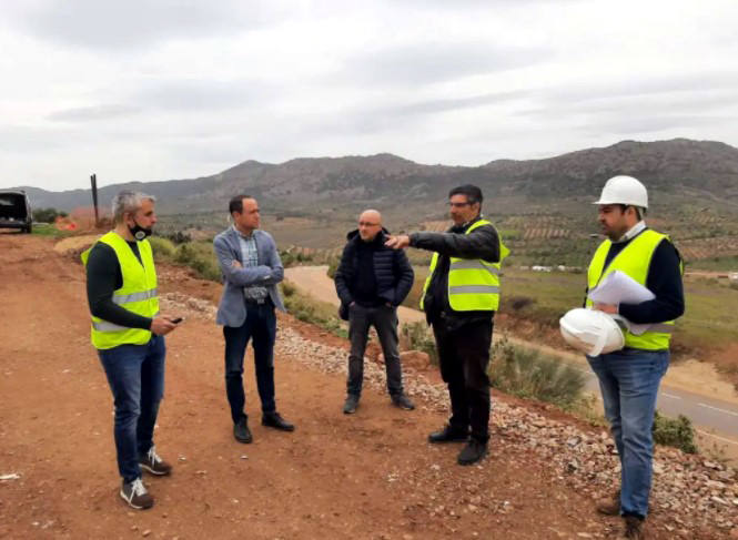 El director general de Infraestructuras Hidráulicas visita las obras del nuevo depósito de agua