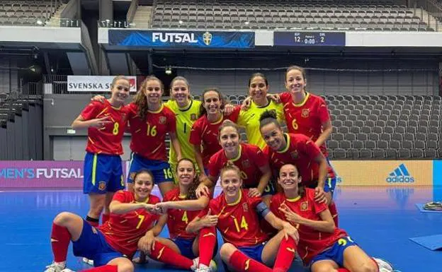 La selección española femenina fútbol-sala jugará el martes un partido amistoso en Navalmoral ante Portugal | Navalmoral - Hoy