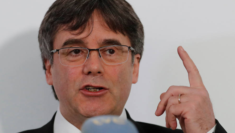 El Constitucional mantiene la suspensión de Puigdemont como diputado por su procesamiento Puigdemont-3