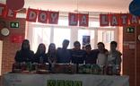 El IES San Roque recoge alimentos para el comedor social de Martín Cansado