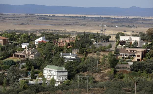 La Sierrilla de Cáceres y Las Vaguadas de Badajoz son los barrios más ricos de la región