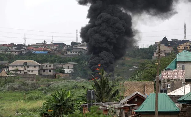 Incendio del gasoducto en Lagos./Reuters