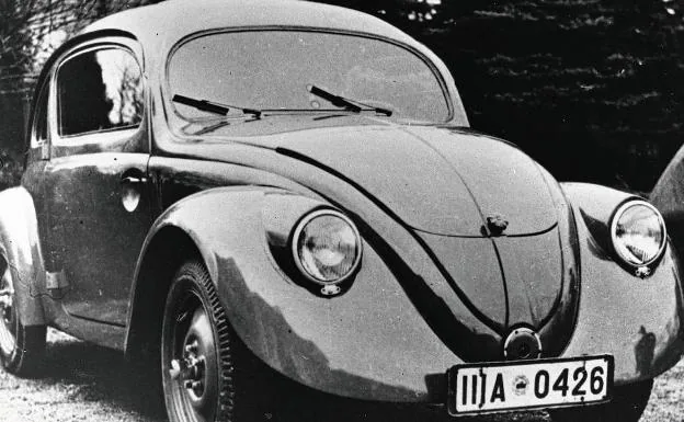 Prototipo W30 de 1937, diseñado por Porsche y que dará lugar al Volkswagen Escarabajo/