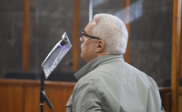 El ex alcalde de Aldeacentenera, condenado a cuatro años y medio de prisión por malversación y estafa