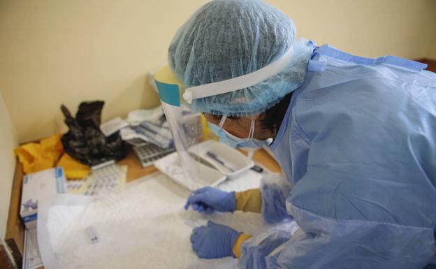 Extremadura sigue bajando su incidencia y ya es casi la mitad que la media nacional