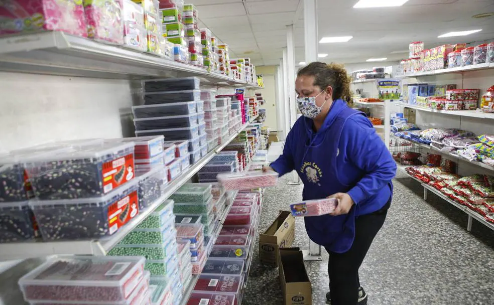 Las Capellanías: un año resistiendo, esperando mejoras y el 'milagro' del tren