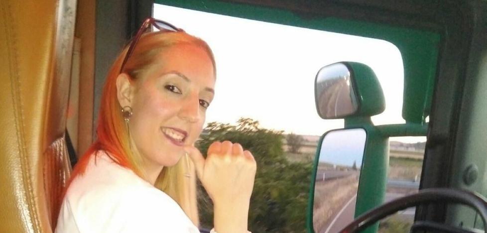 Se buscan camioneras - Vimarsana News