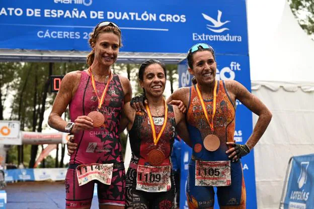 El podio de Duatlón Cros. / FEXTRI