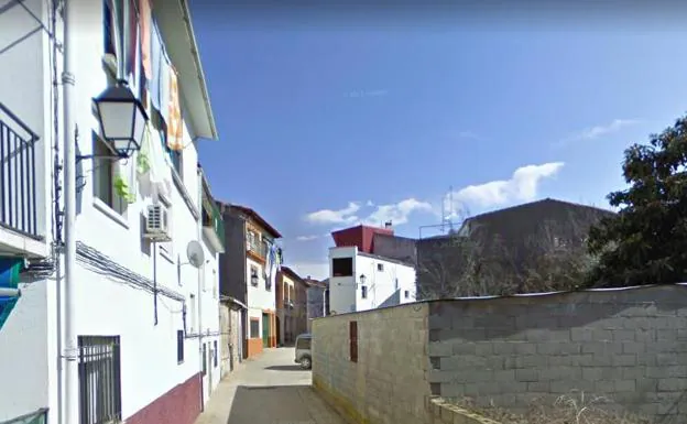 Calle Gabriel y Galán en La Pesga./GOOGLE
