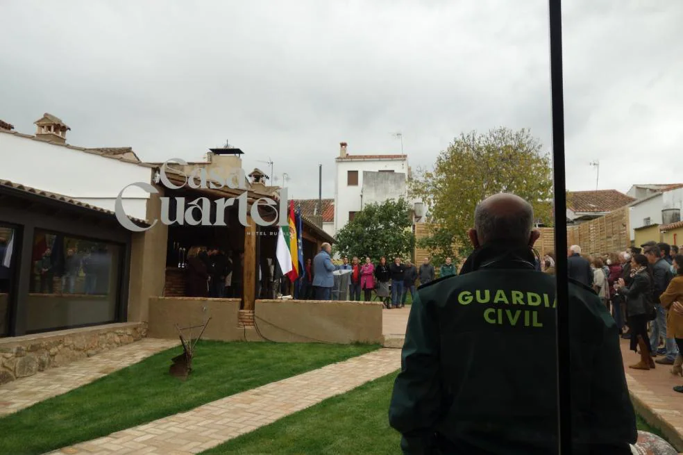 Un momento del acto de inauguración visto a través de las cristaleras. / HR ARQUITECTURA