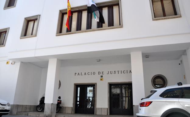 Villanovense se desvincula de los delitos cometidos por los tres jugadores condenados