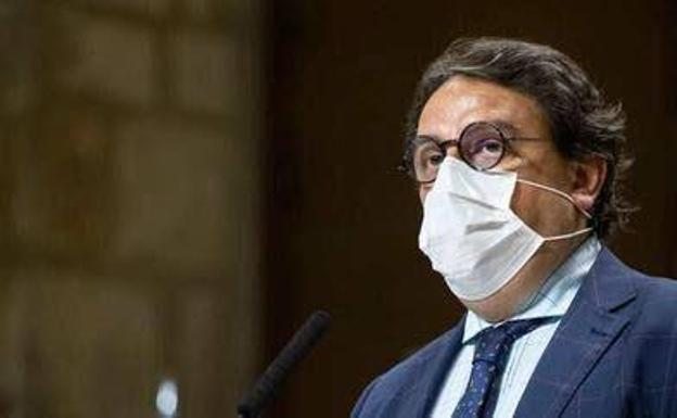 Vergeles confirma el descenso de la incidencia del virus y enfermedades graves durante el fin de semana