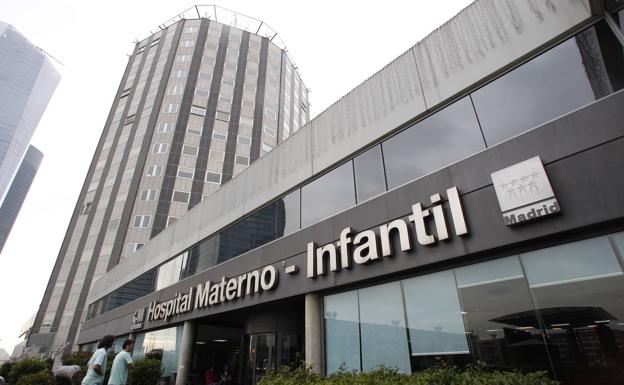 Hospital La Paz de Madrid, donde están ingresados los pacientes./José Ramón ladra