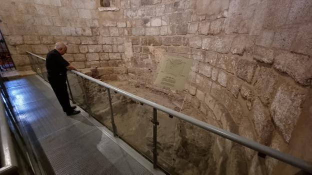 Well of the Basilica of Santa Eulalia that the Association wants to dig for the jubilee year. 
