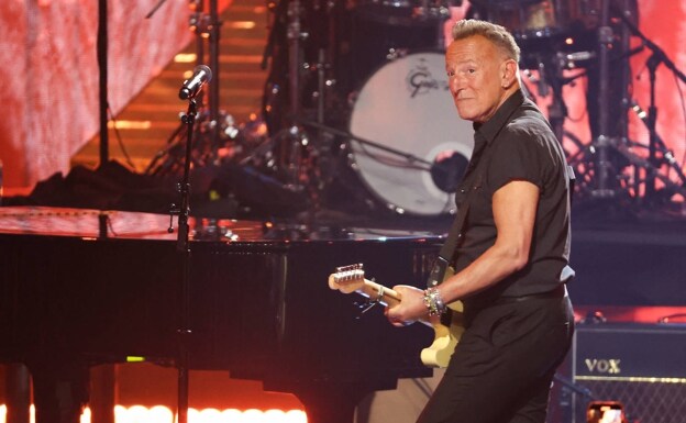 Bruce Springsteen, en una actuación reciente en Los Ángeles. /Mario Anzuoni / reuters