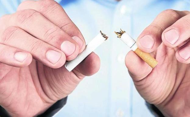 Las muertes por consumo de tabaco aumentan en mujeres y disminuyen en hombres
